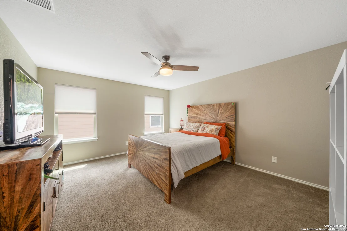 Photo of 4435 Sebastian Oak
