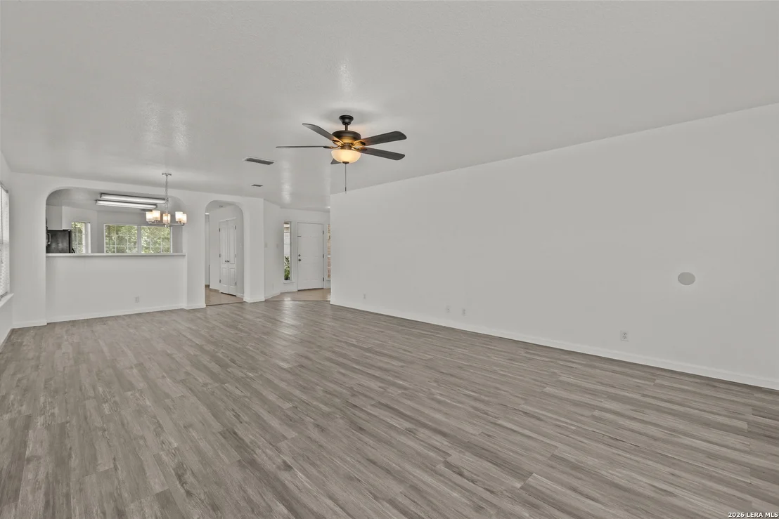 Photo of 10710 Diamond Rock