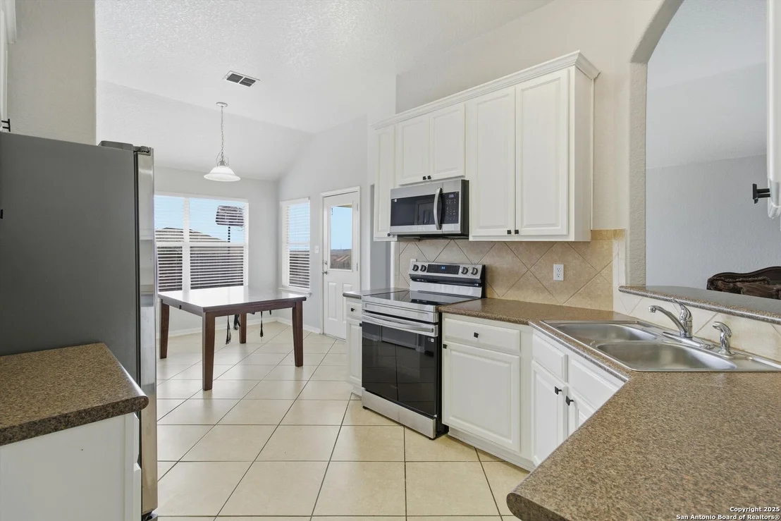 Photo of 8242 Pioneer Oak