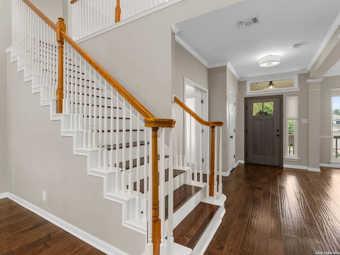 Photo of 2615 Rogers Bluff