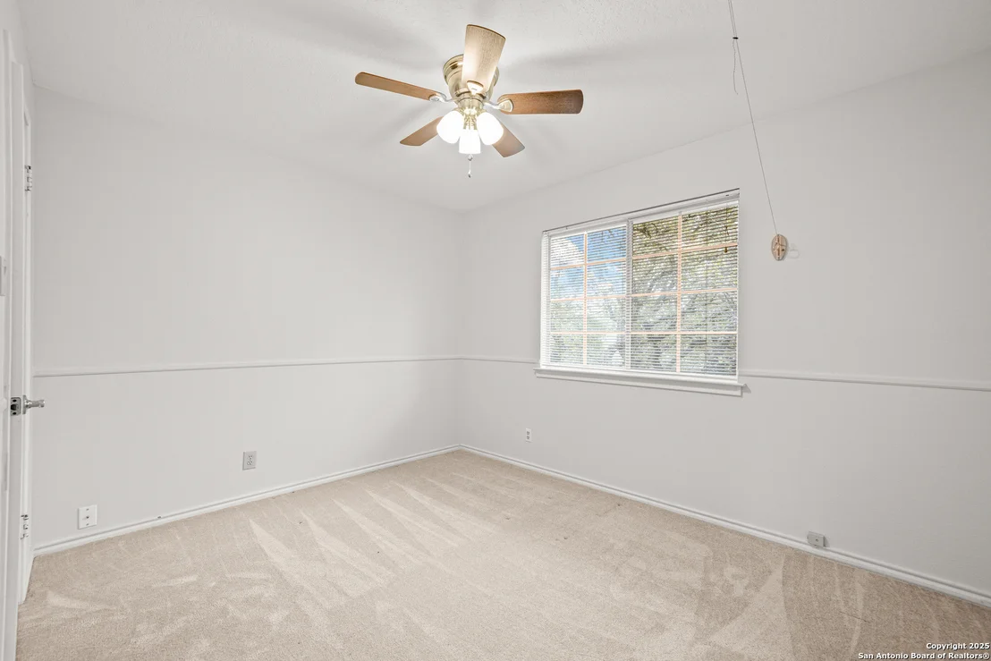 Photo of 11822 Queenston