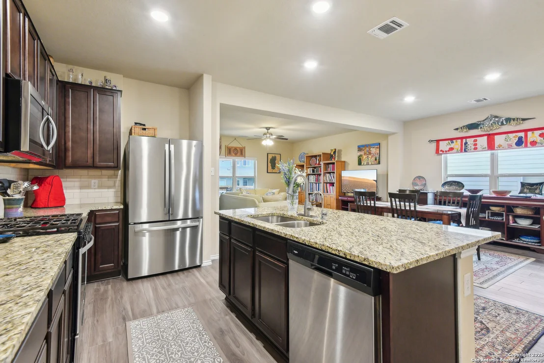 Photo of 513 Chelson Hunt