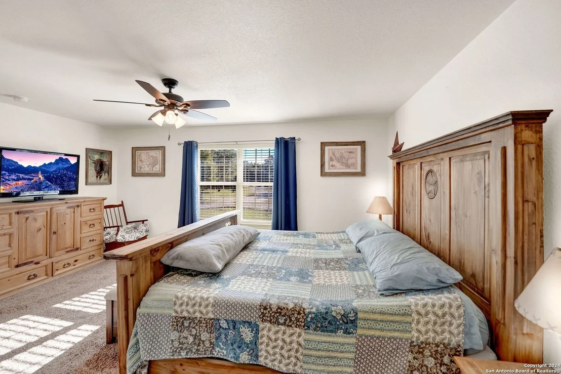Photo of 1616 RIVER TRAIL RD