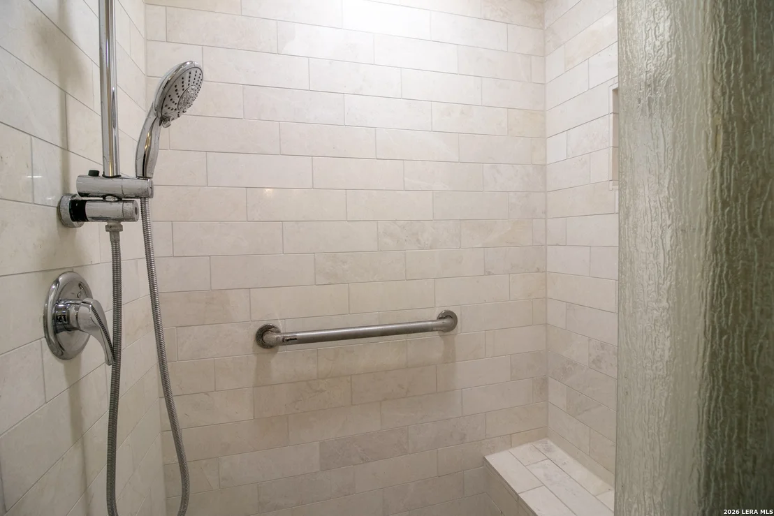 Photo of 4514 CLEAR SPRING DR
