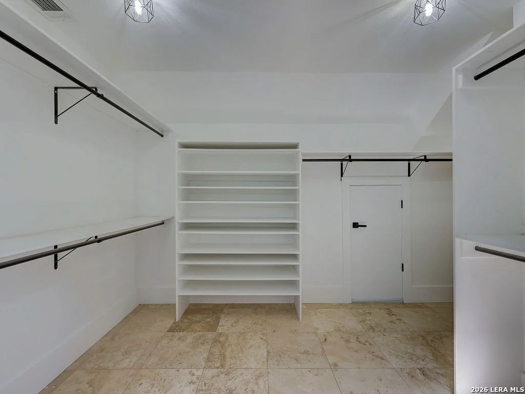Photo of 29540 Red Bud Hill