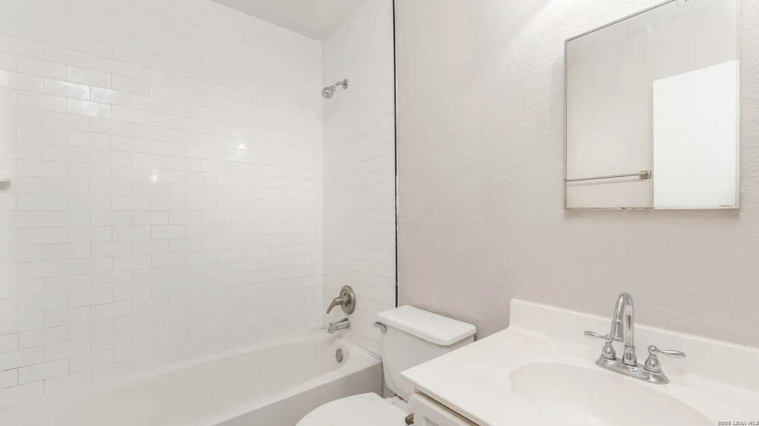 Photo of 422 Centro Hermosa
