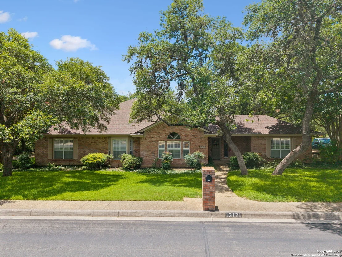 Photo of 13121 Hunters Ledge