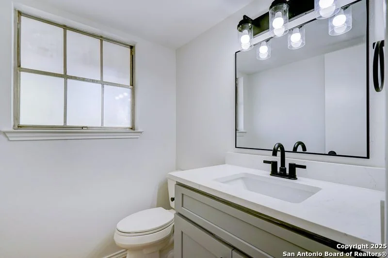 Photo of 4610 Lone Eagle