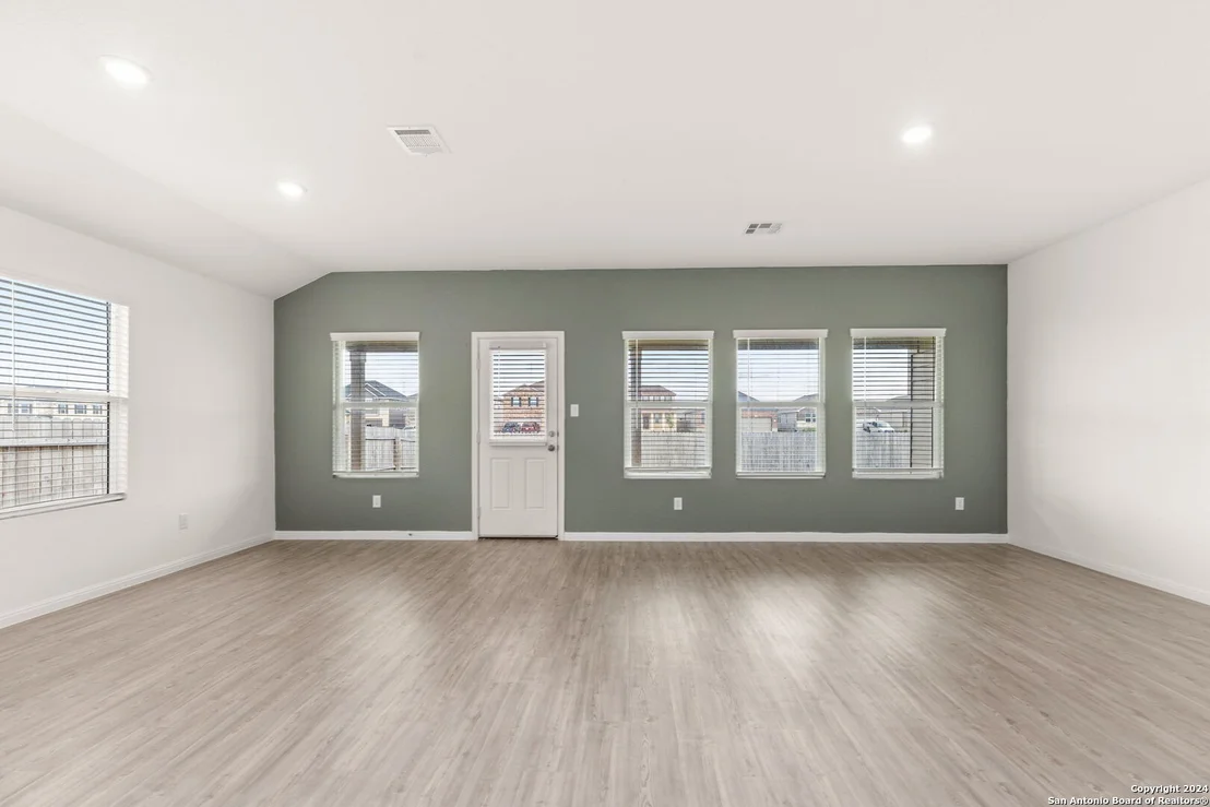 Photo of 2732 NUEVA CORDOVA