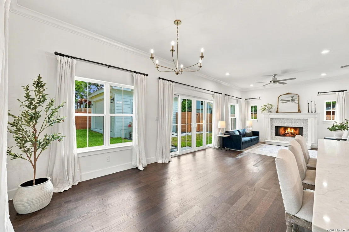 Photo of 301 OGDEN LN