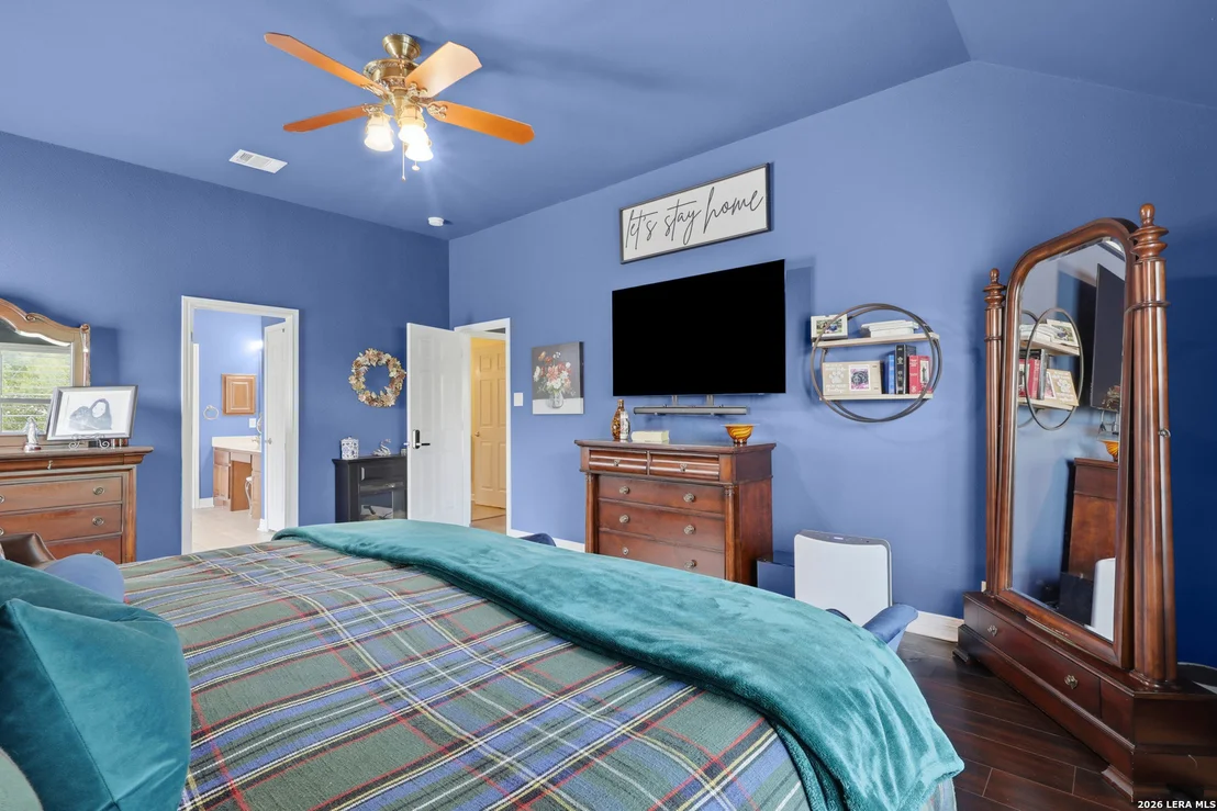 Photo of 15607 Mission Crst