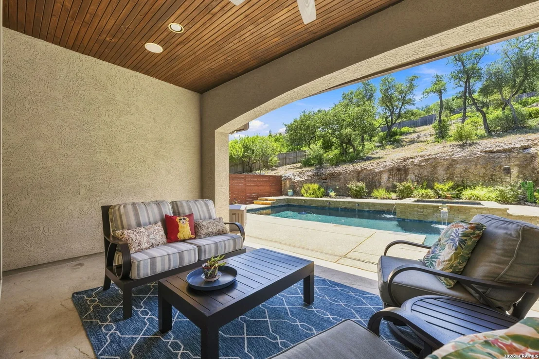 Photo of 315 Candelaria