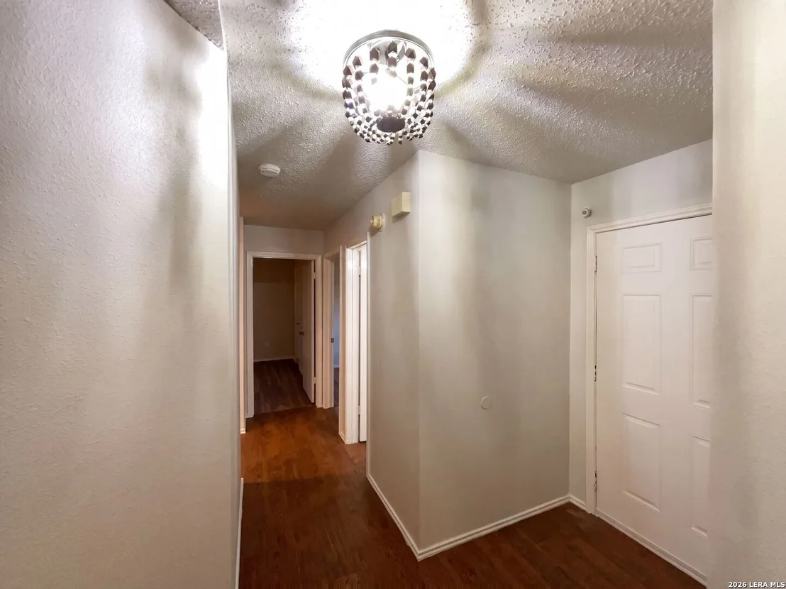Photo of 9511 ELM GLN