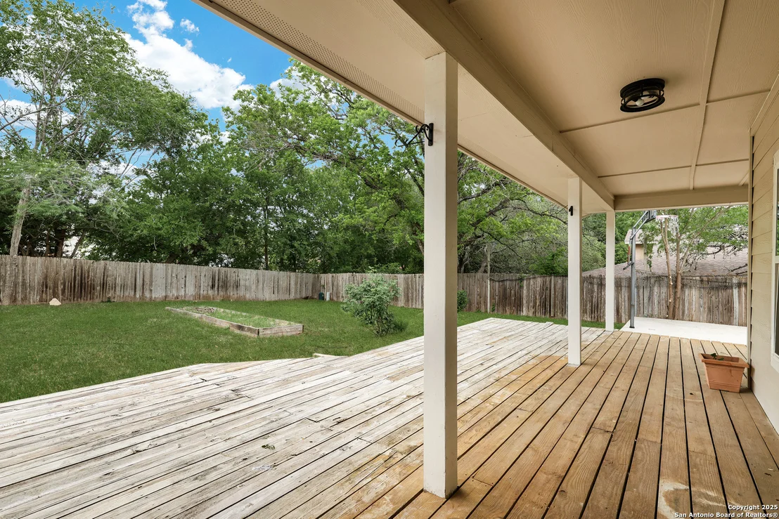 Photo of 13403 Barnsbury Sq