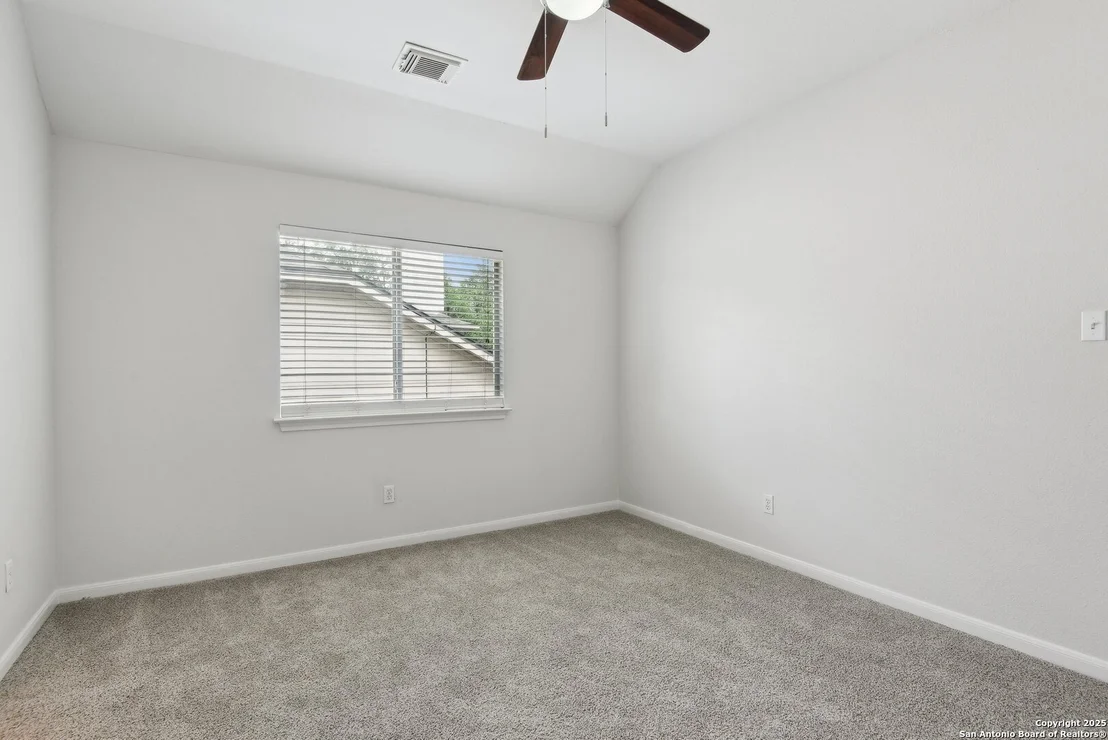 Photo of 9518 Loyal Valley