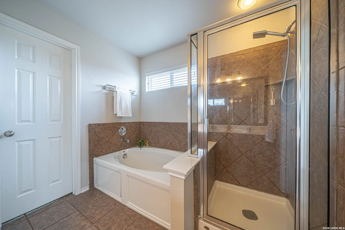 Photo of 206 OLYMPIC DR