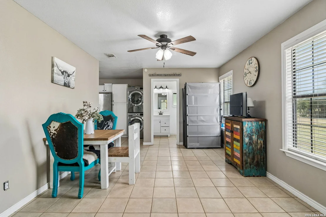 Photo of 307 Broken Arrow