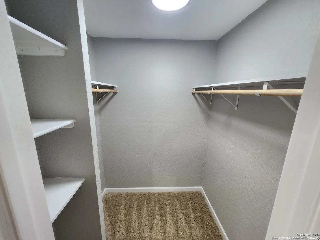 Photo of 5822 VALLEY FORGE AVE