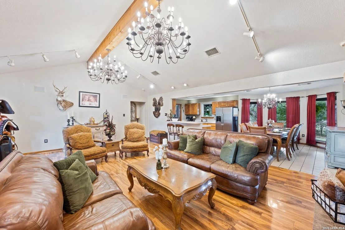 Photo of 218 County Road 3501