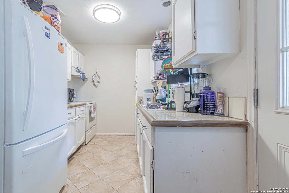 Photo of 5842 Cliff Walk
