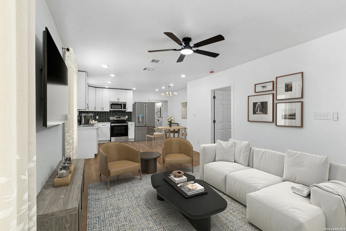 Photo of 923 CHICAGO BLVD