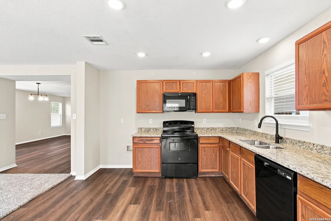 Photo of 10231 Shady Meadows