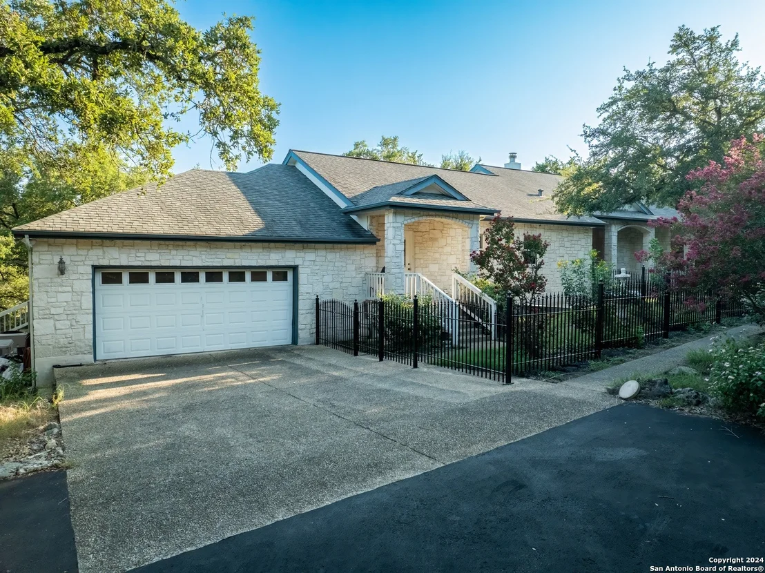 Photo of 981 Brookside