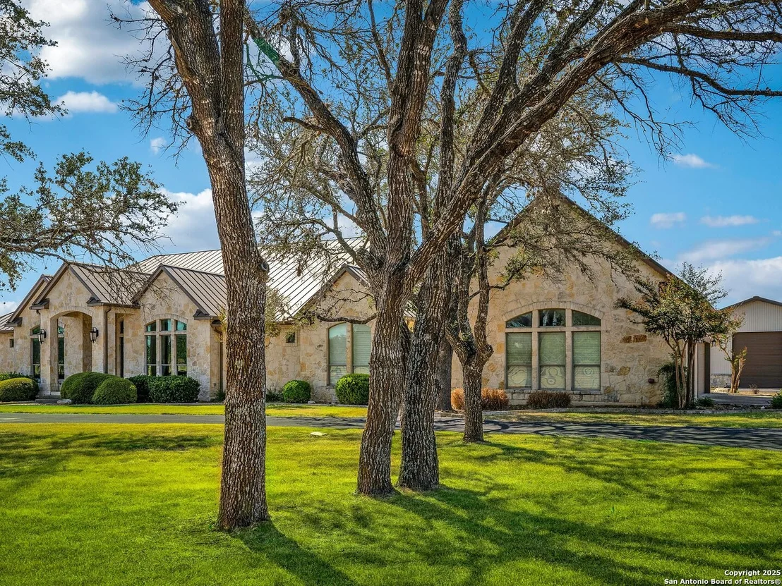 Photo of 31025 Post Oak Trail
