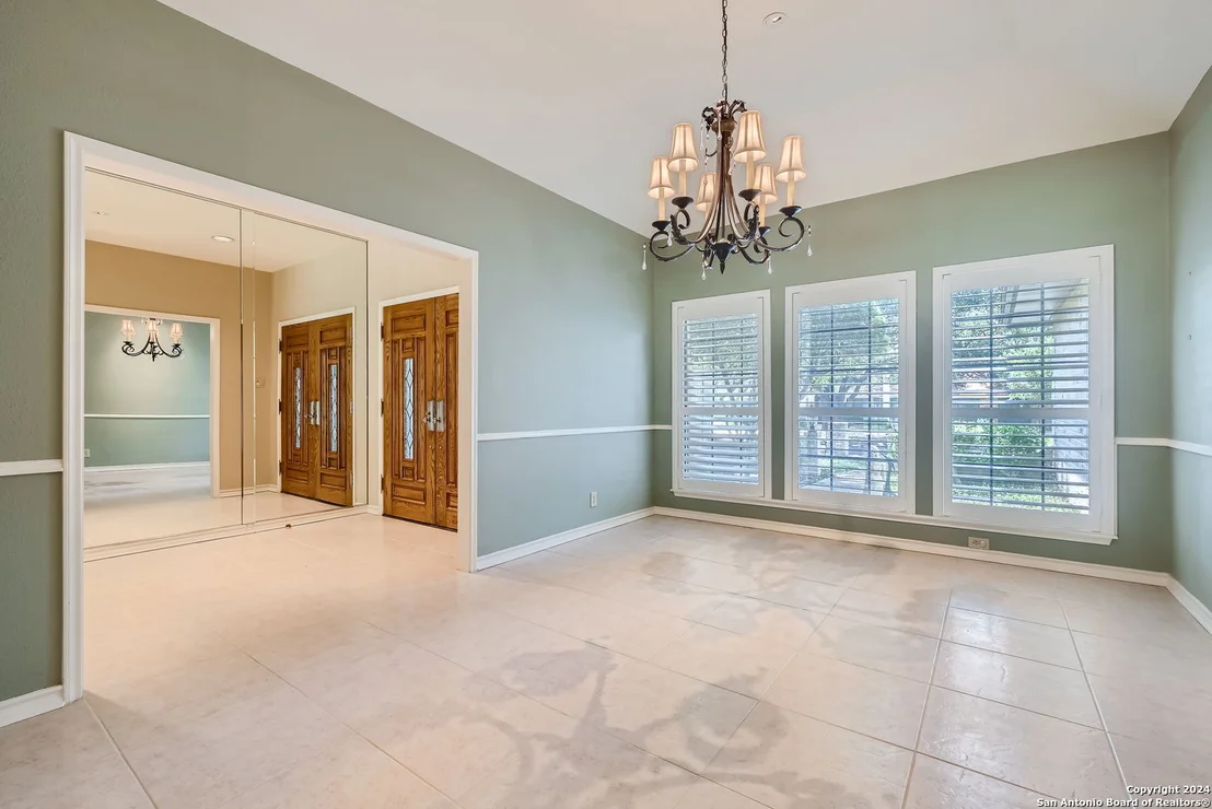 Photo of 227 Bluff Hollow