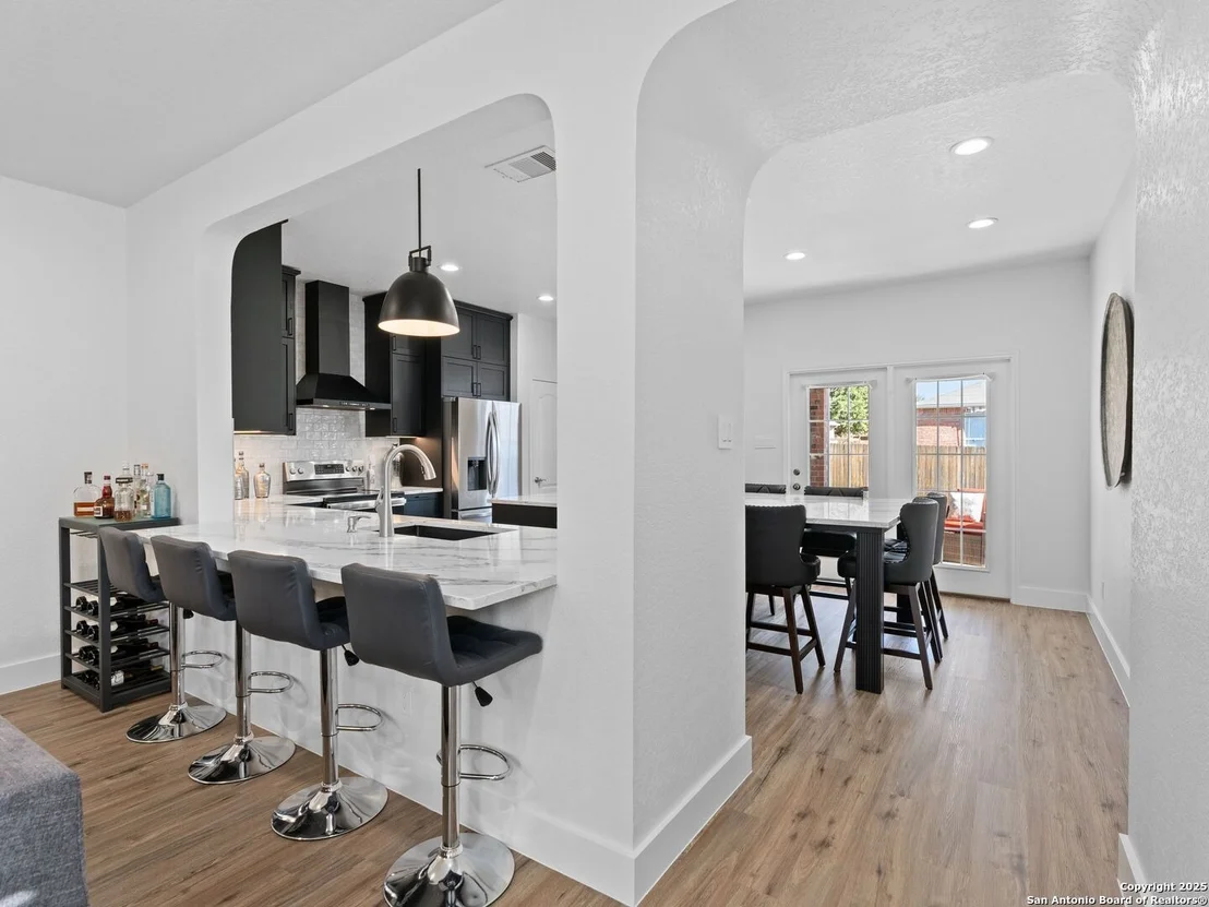 Photo of 20934 Foothill Pine