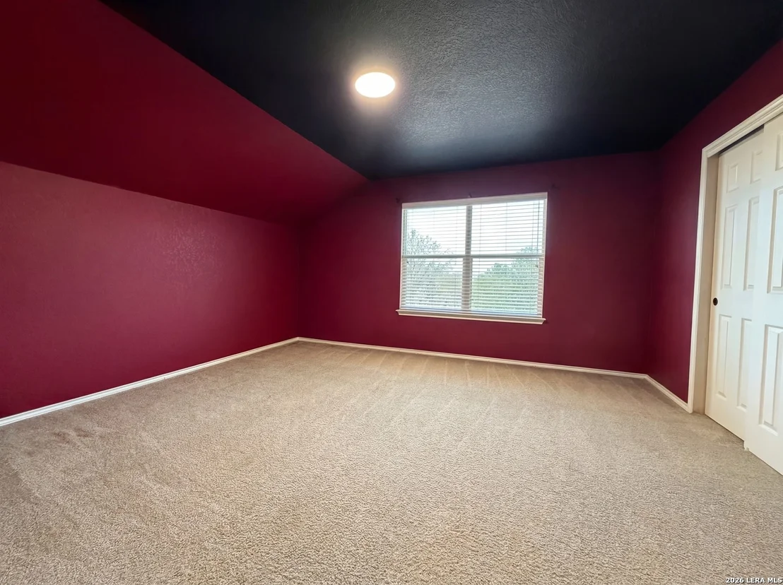 Photo of 6941 LAURA HTS