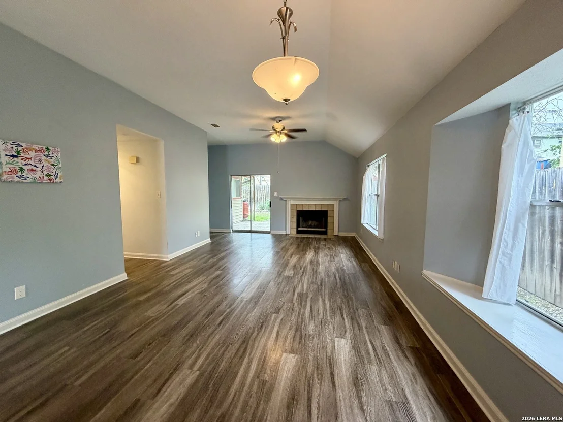 Photo of 627 Meadow Gate