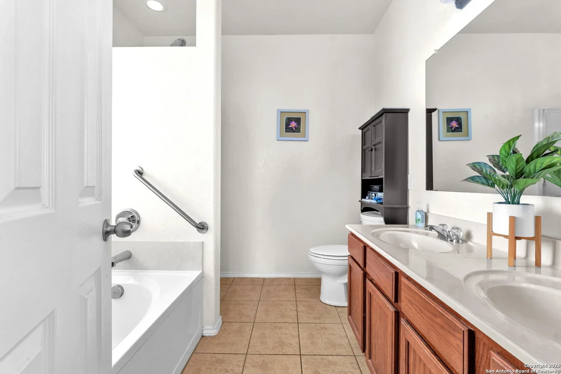 Photo of 11910 Dove Ranch