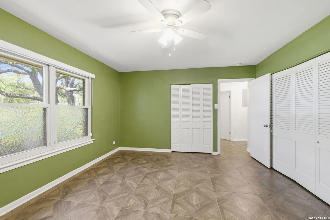 Photo of 105 Cobblestone