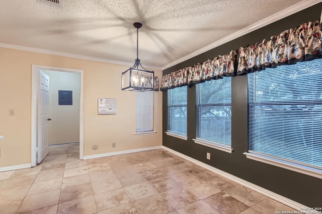Photo of 7111 MALVERN DR