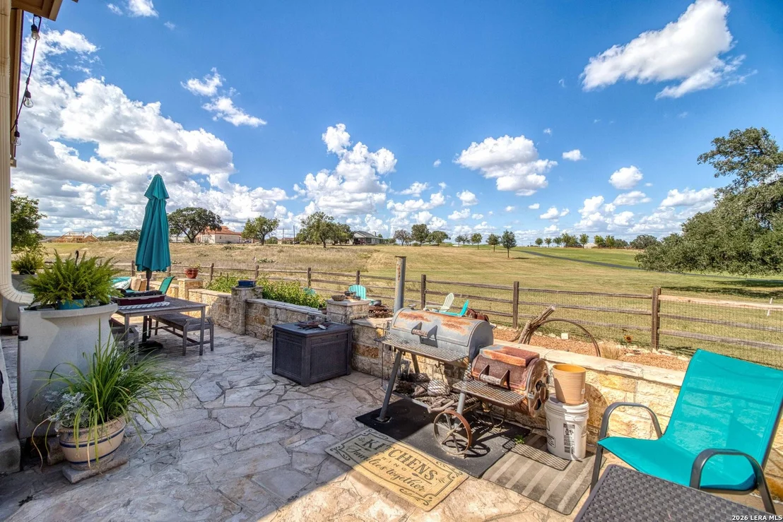 Photo of 212 ANTLER CIR