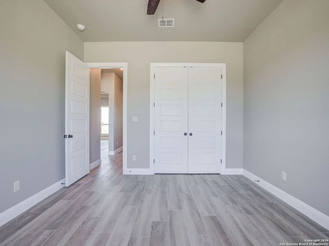 Photo of 1027 CR 319