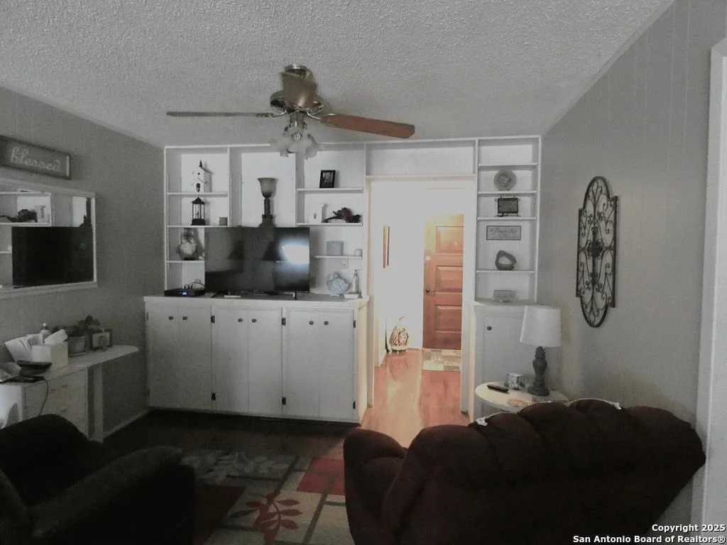 Photo of 218 Kessler Lane