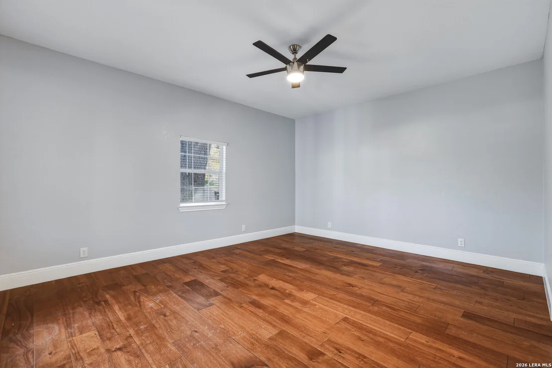 Photo of 825 Eventide