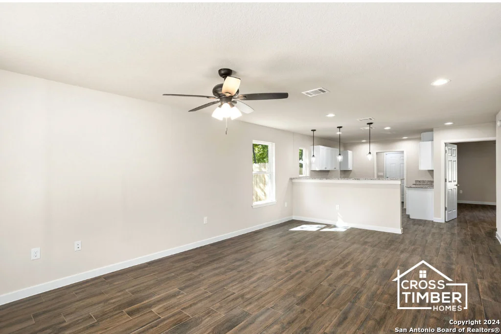 Photo of 255 CORLISS