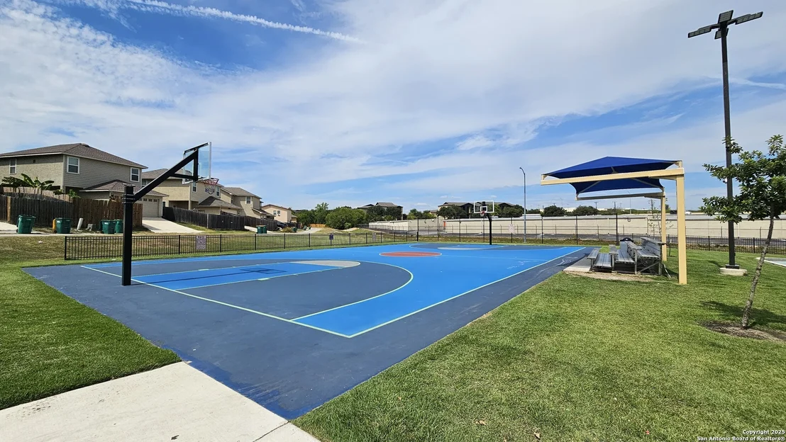 Photo of 130 Meadowland