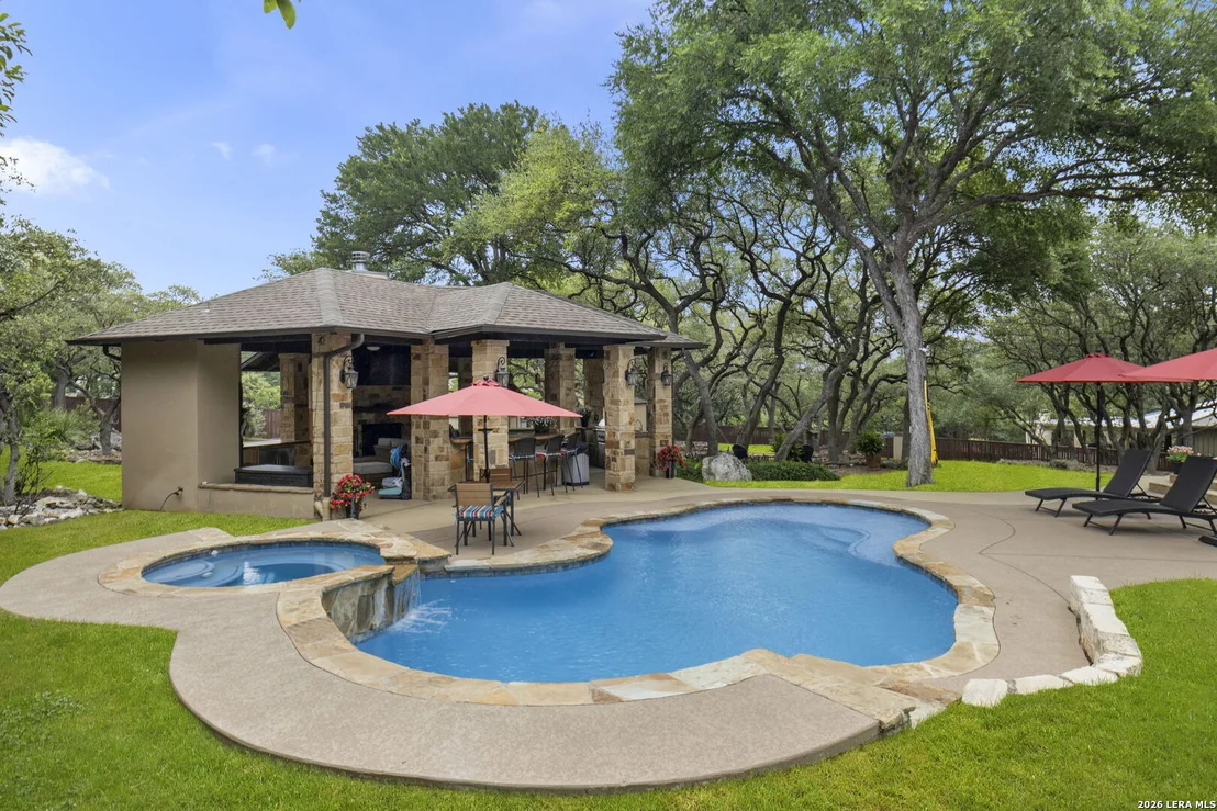 Photo of 921 GREAT TREE DR