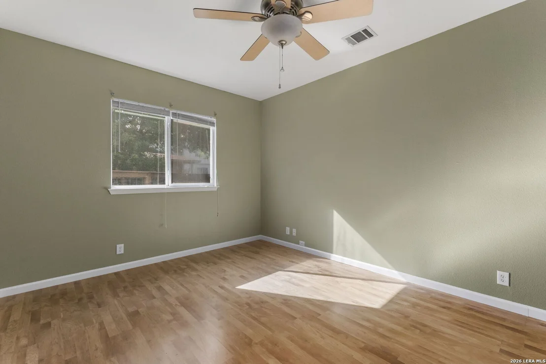 Photo of 8012 Eagle Peak