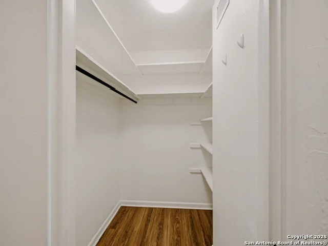 Photo of 4313 Driftwood PL