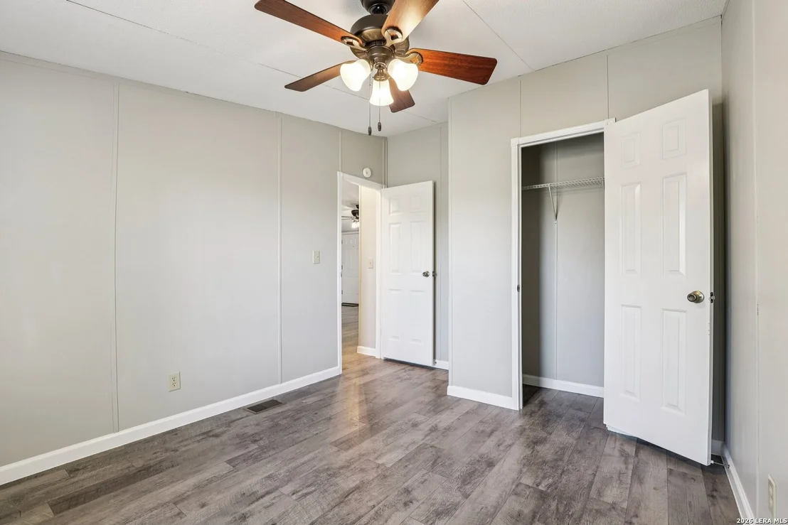 Photo of 22731 Hickory Shadow