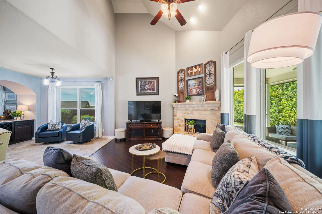 Photo of 505 Saddle Hill