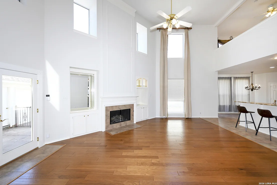 Photo of 1712 Oak Path