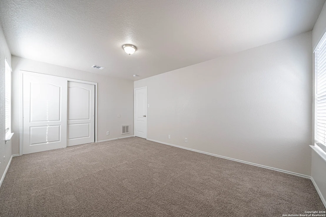 Photo of 7702 Hedrick Farm