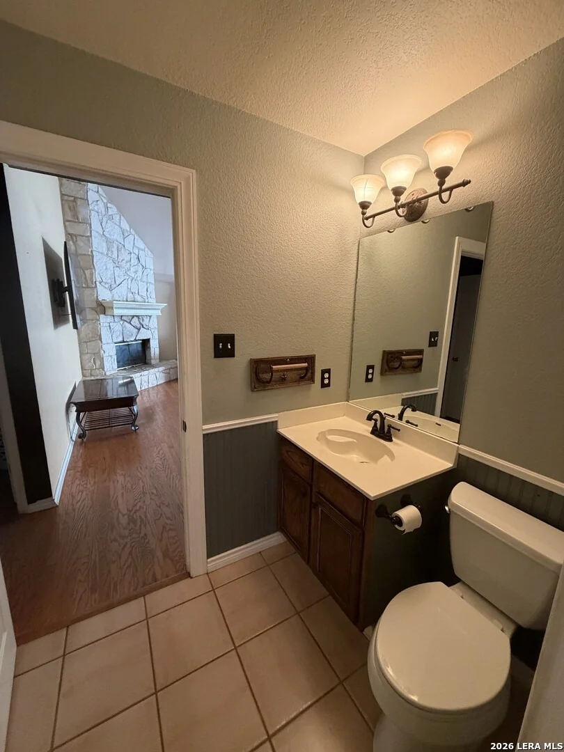Photo of 2611 Barton Hill Dr
