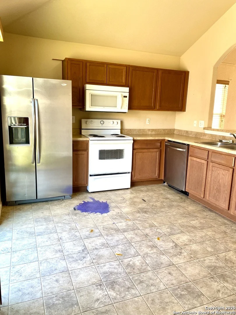 Photo of 8914 Mission BRK